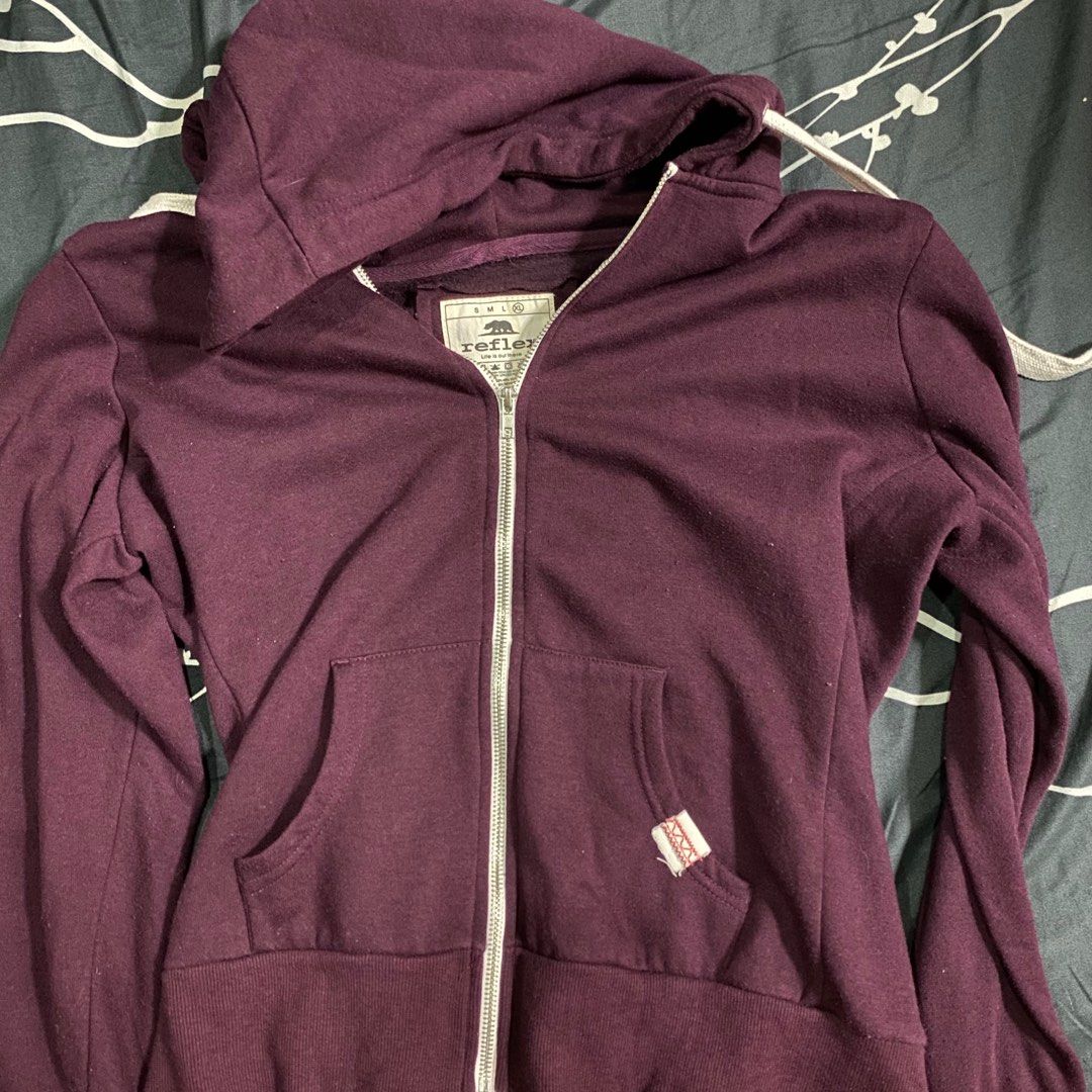 Maroon hoodie outlet womens