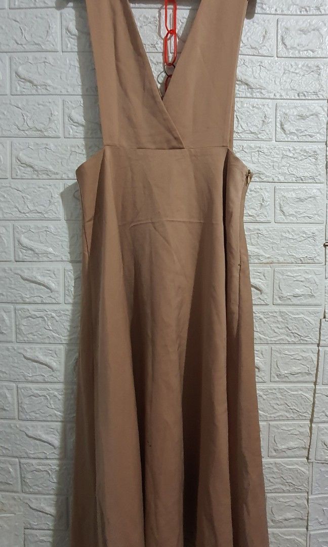 Maxi Jump skirt, Women's Fashion, Dresses & Sets, Dresses on Carousell