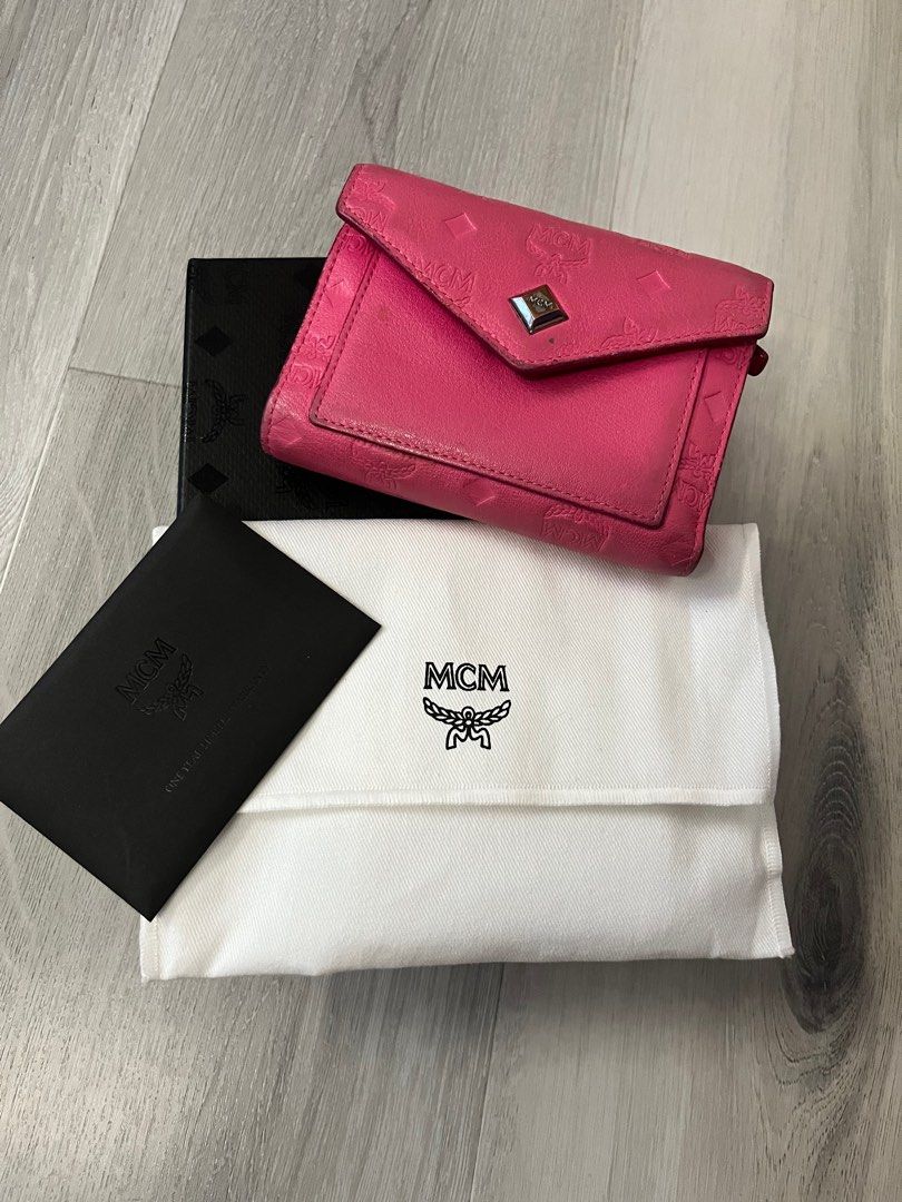 Mcm pink wallet