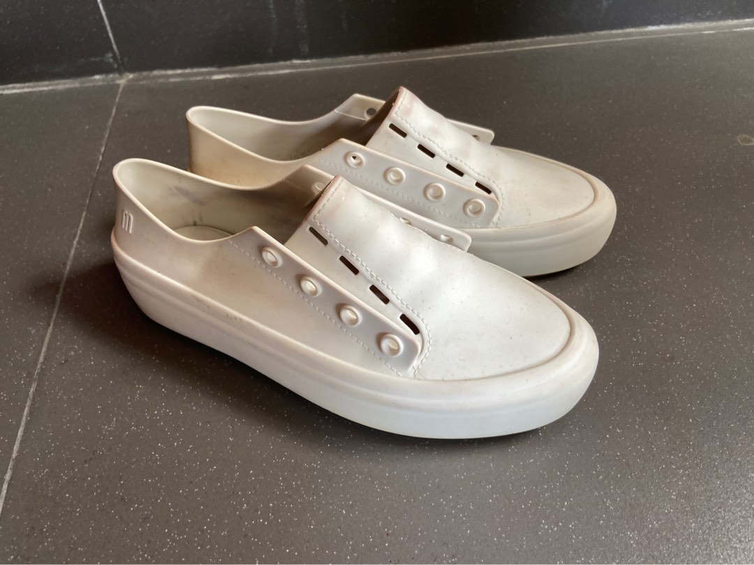 Melissa Ulitsa White Beige Sneakers Sepatu Putih Fesyen Wanita