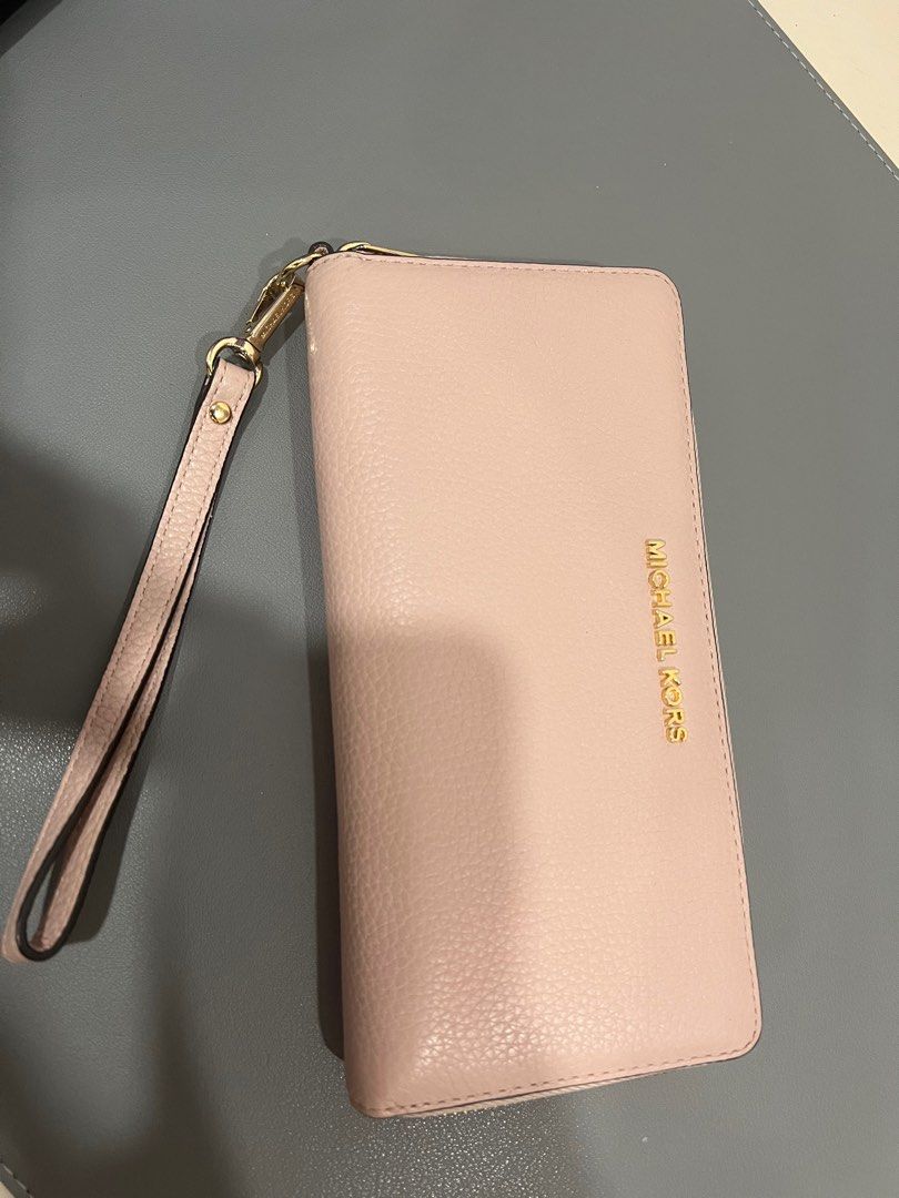 Michael Kors Jet Set Travel Crossgrain Leather Continental Wallet