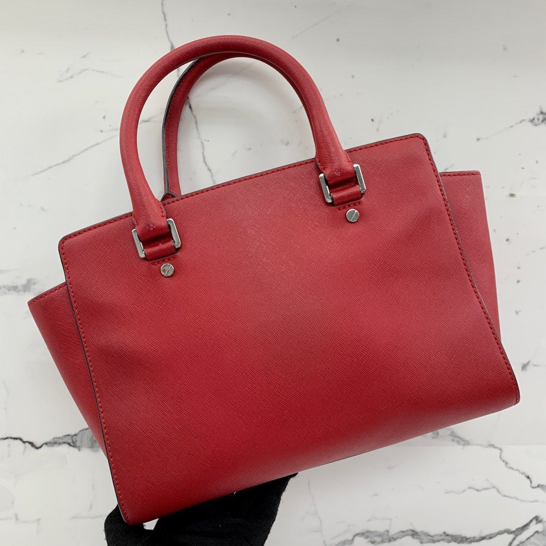 Red leather on sale michael kors purse