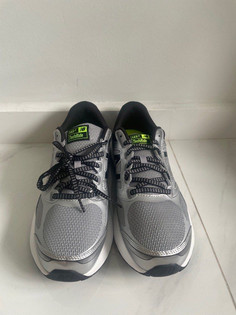 New balance running shoes size US 9.5 Men s Fashion Footwear