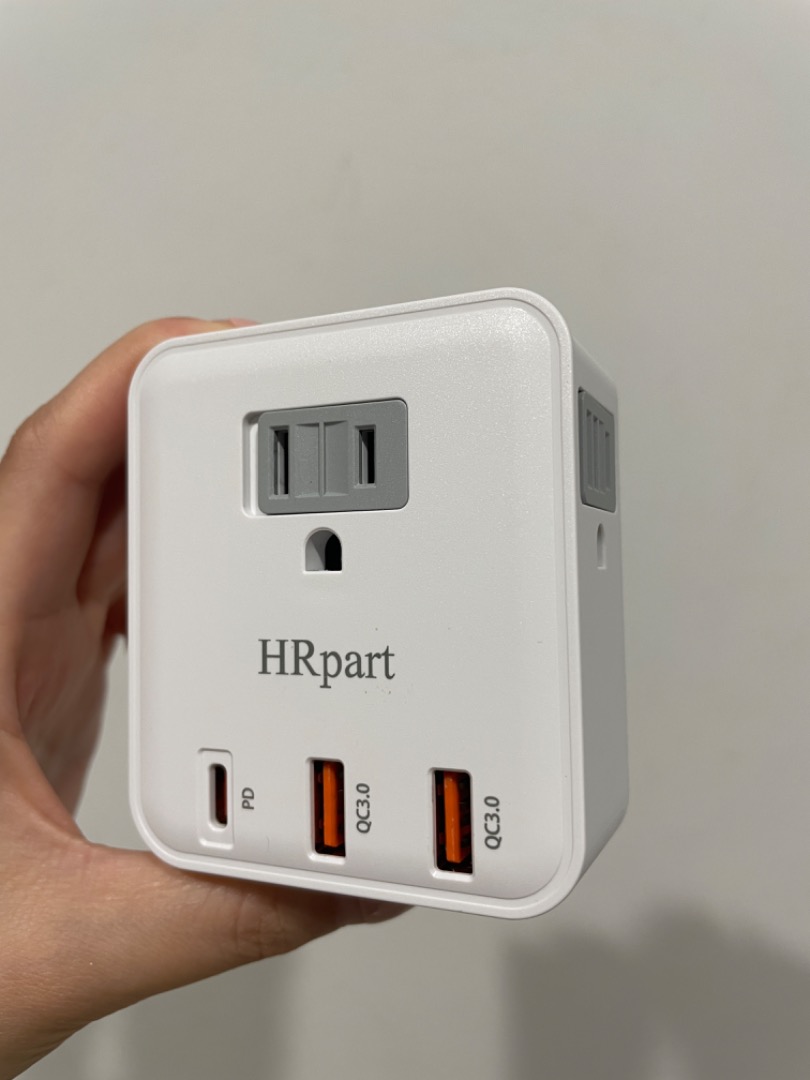 NEW Singapore Adapter (3 AC outlets, 2 USB-A ports, USB-C port), TV ...