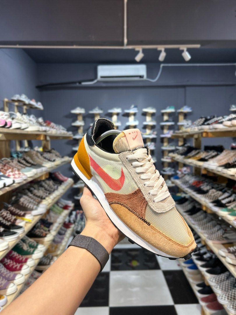 Nike n clearance 354 gold