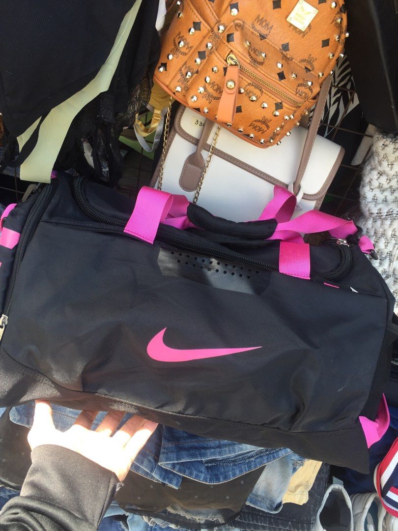 Pink nike duffle bag top