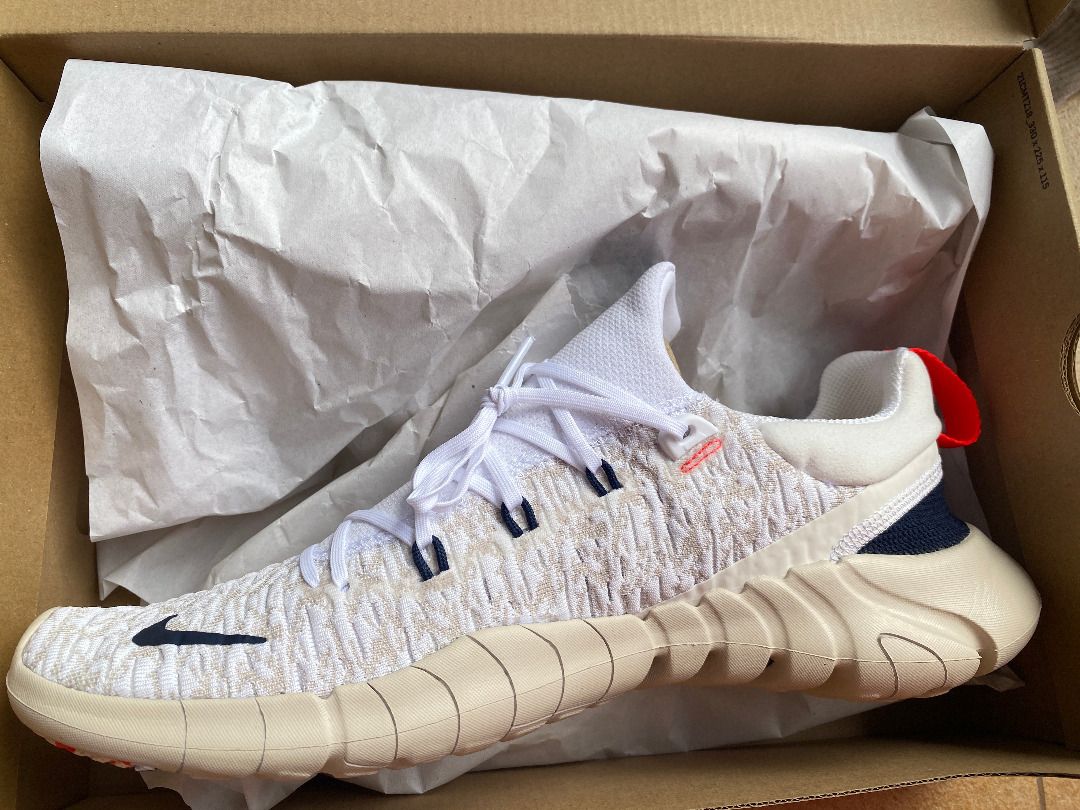 Nike 5.0 white top