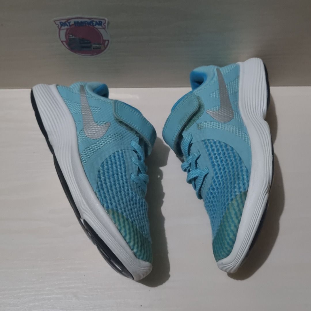 Nike revolution hot sale 4 aqua