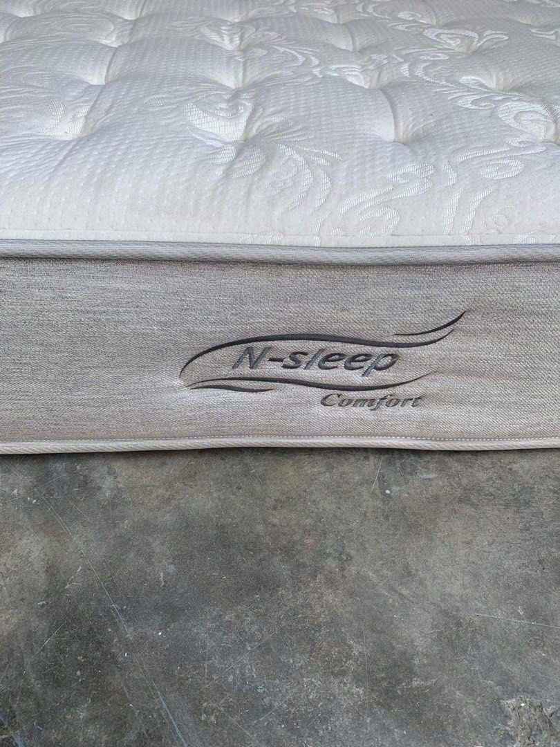 Nitori Semi Double Mattress 48 x 78 (11 inches thickness), Furniture