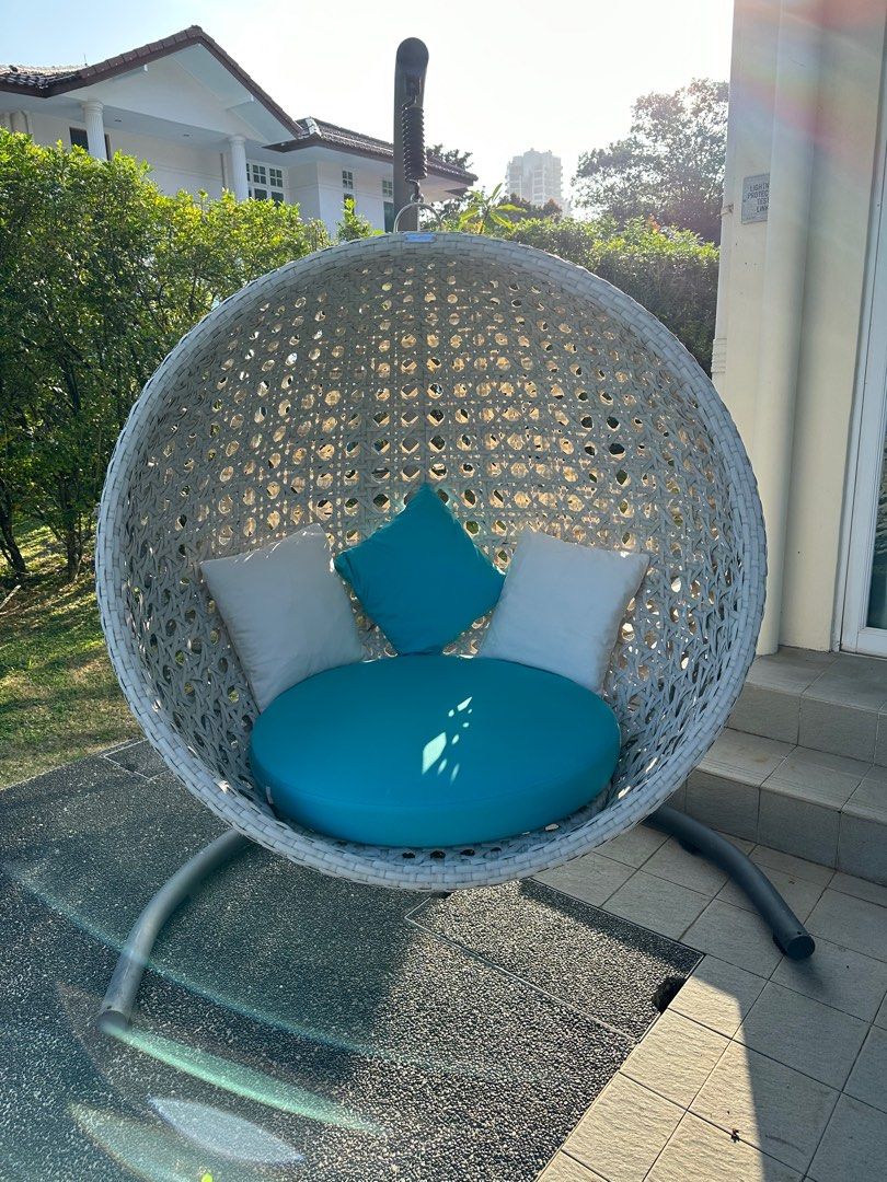 Half circle swing 2025 chair