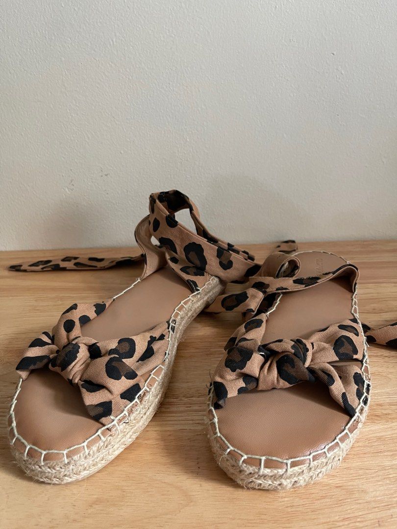 Old Navy Espadrilles Sandals