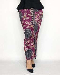 (Category: ) located in . Submitted by ratu.apparels (Listing ID 1232281857, Image 1). Description: .
