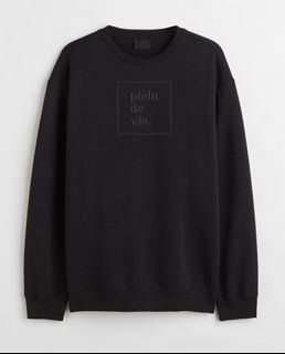 Plein De Vie - (Full of Life) Embroidered Sweatshirt