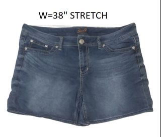 Plus Size DEnim shorts