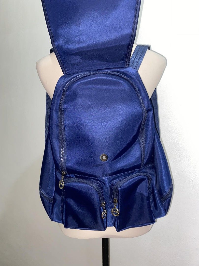preloved bagpack (class A) (Category: Backpacks) located in Cavite. Submitted by 0825cherry (Listing ID 1232257328, Image 3). Description: .
