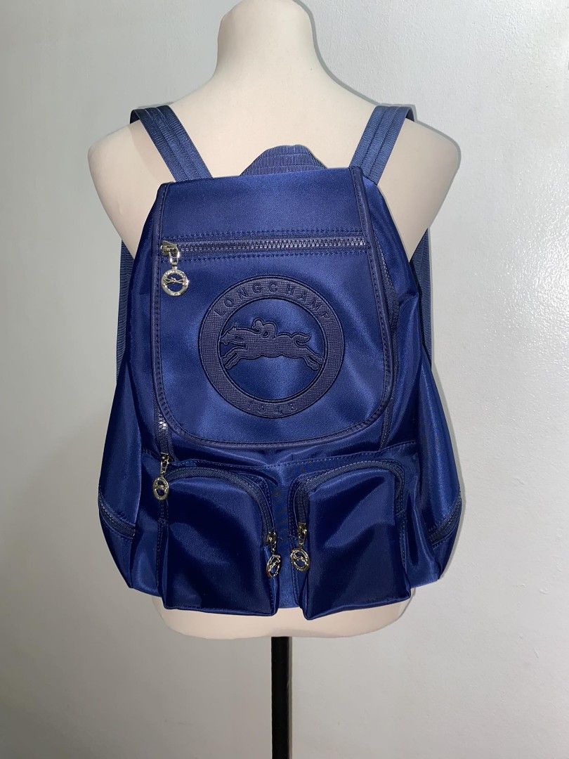 preloved bagpack (class A) (Category: Backpacks) located in Cavite. Submitted by 0825cherry (Listing ID 1232257328, Image 2). Description: .