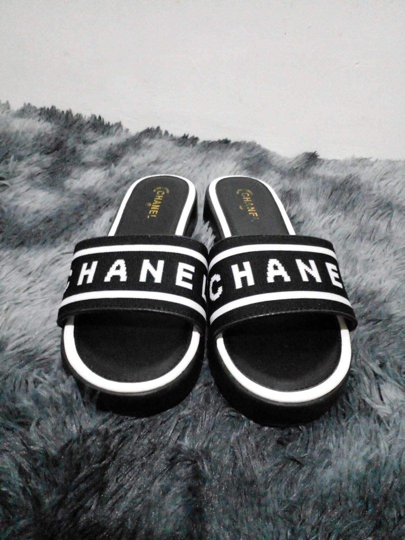 Preloved Chanel Slides Women s Fashion Footwear Flats Sandals