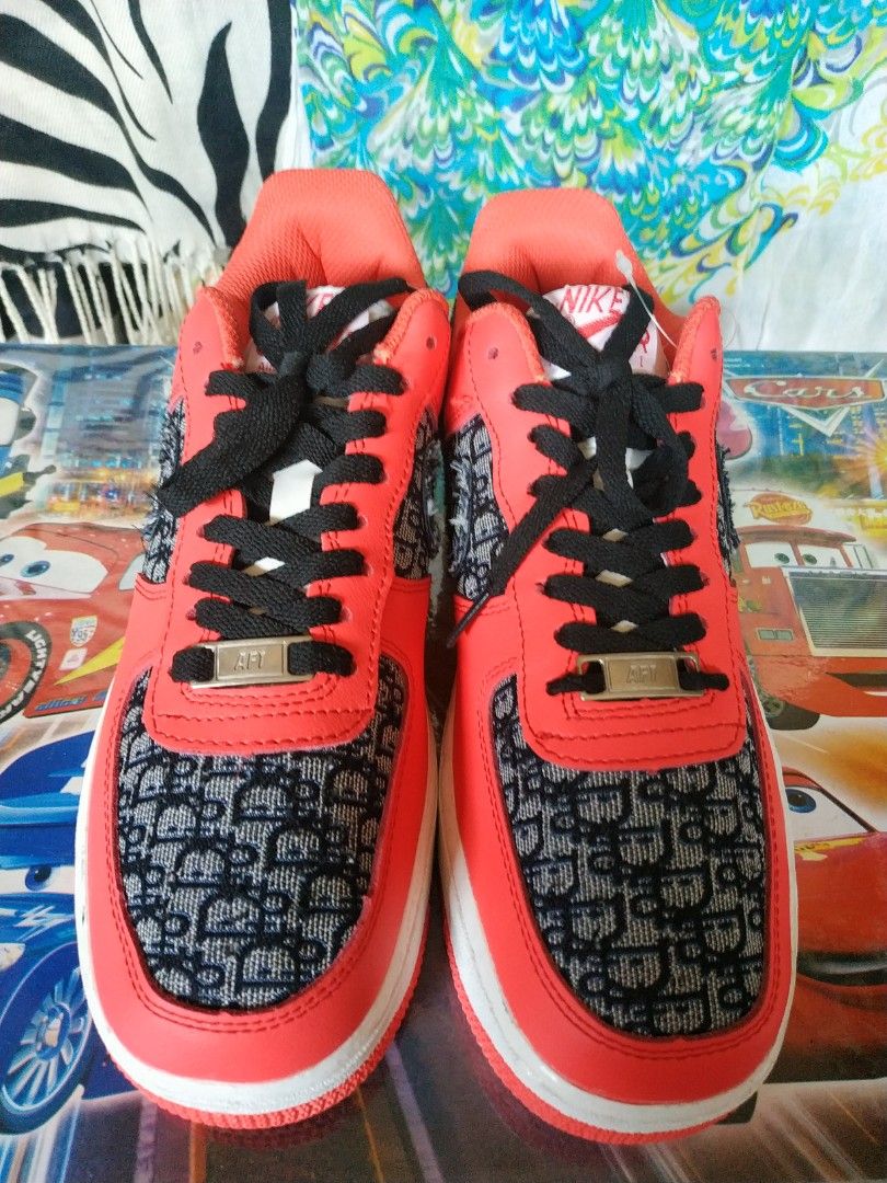 Preloved sepatu Nike AF1 Dior, Fesyen Pria, Sepatu Sneakers di