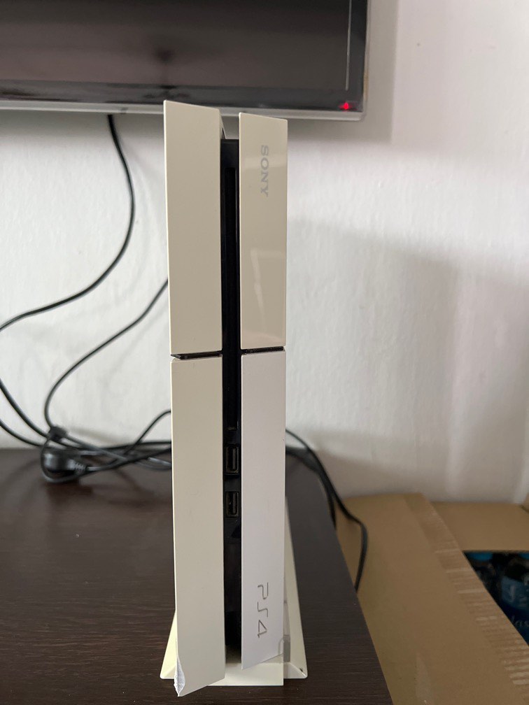 Ps4 store whirring noise