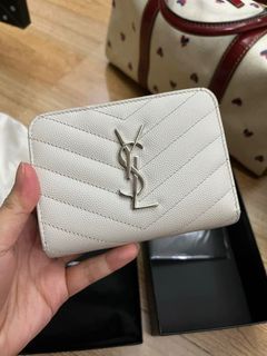 Saint Laurent White Grained Leather Chevron Zip Around Compact Wallet