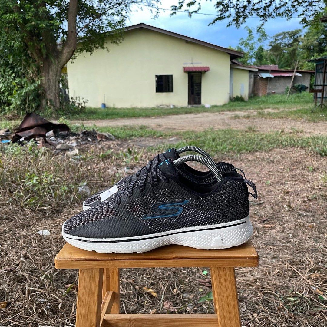 Skechers G0 Walk Run 4 Black Grey 7UK RM7O Men s Fashion