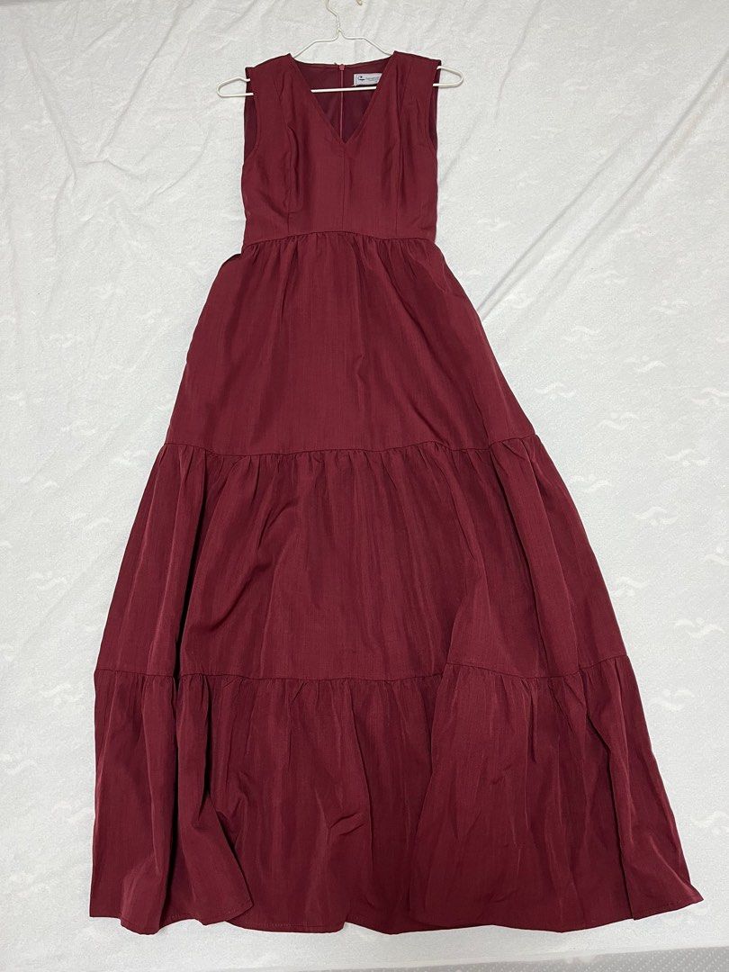 Red sleeveless long dress discount