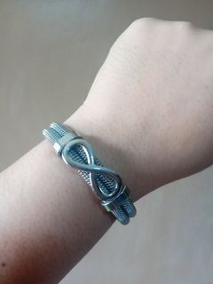 Stainless steel infinity bracelet bangle unisex for men and women high quality