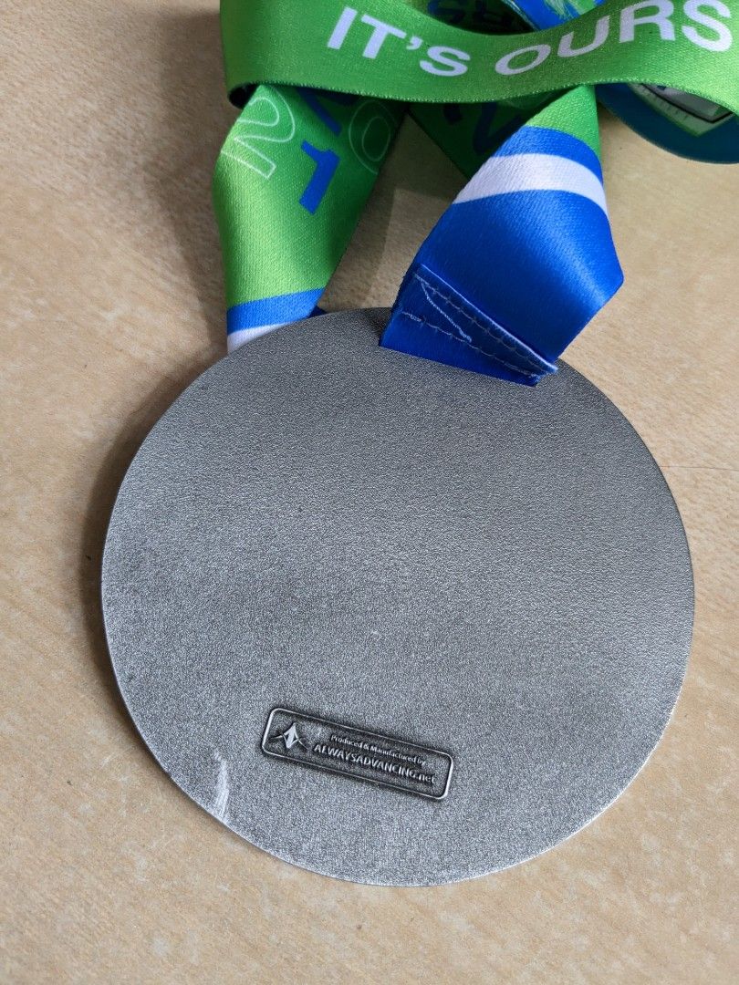 Standard Chartered Marathon 2021 Medal Hobbies Toys Memorabilia standard-chartered-marathon-2021-medal-hobbies-toys-memorabilia