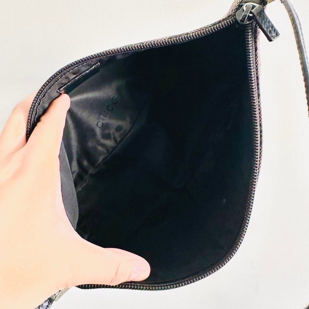 Gucci Black / Brown GG Monogram Logo Mini Pochette Accessories Hobo  Shoulder Bag