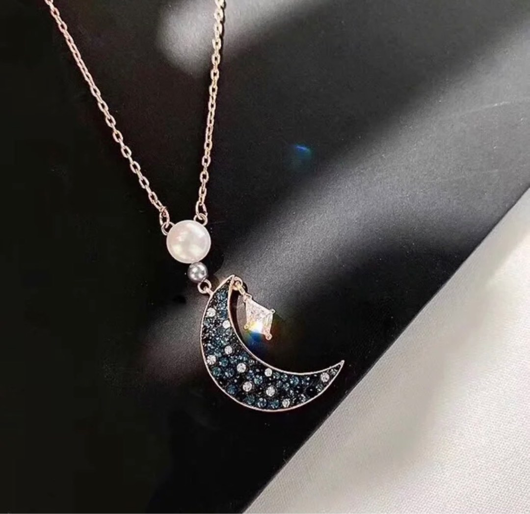 Glowies Glow Jewelry Art & Decor - Genuine Swarovski Black Diamond Crescent  Moon Crystal Necklace