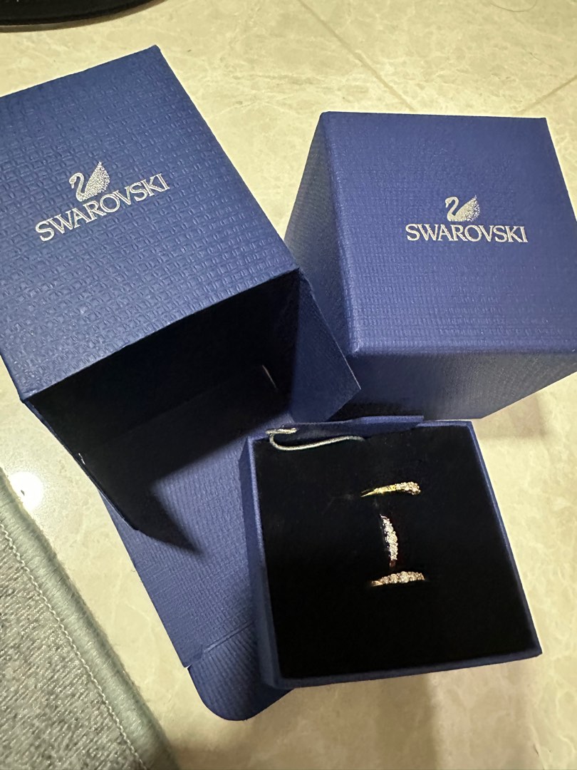Swarovski Ring, Women's Fashion, Jewelry & Organisers, Rings on Carousell