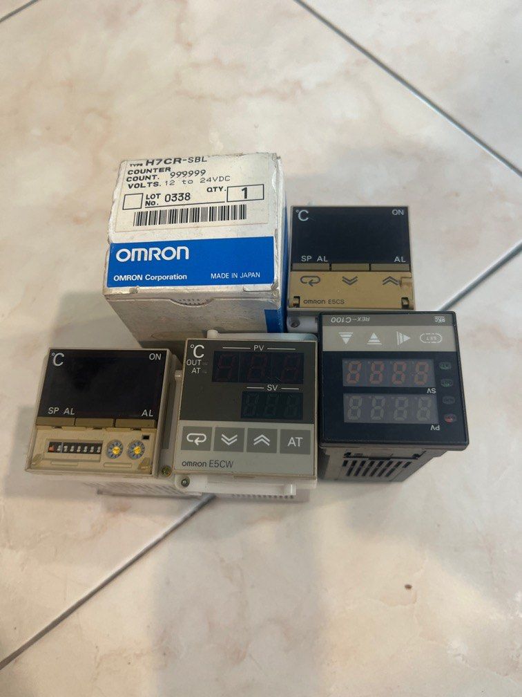 Temperature controller (Category: Office & Business Technology) located in Kuala Lumpur. Submitted by bryan0611 (Listing ID 1232218815, Image 1). Description: Temperature controller for sales - Rm 150 per unit.