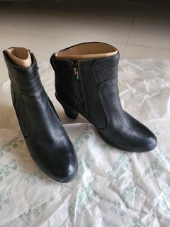 (Category: ) located in . Submitted by goreeshop (Listing ID 1232187361, Image 1). Description: .