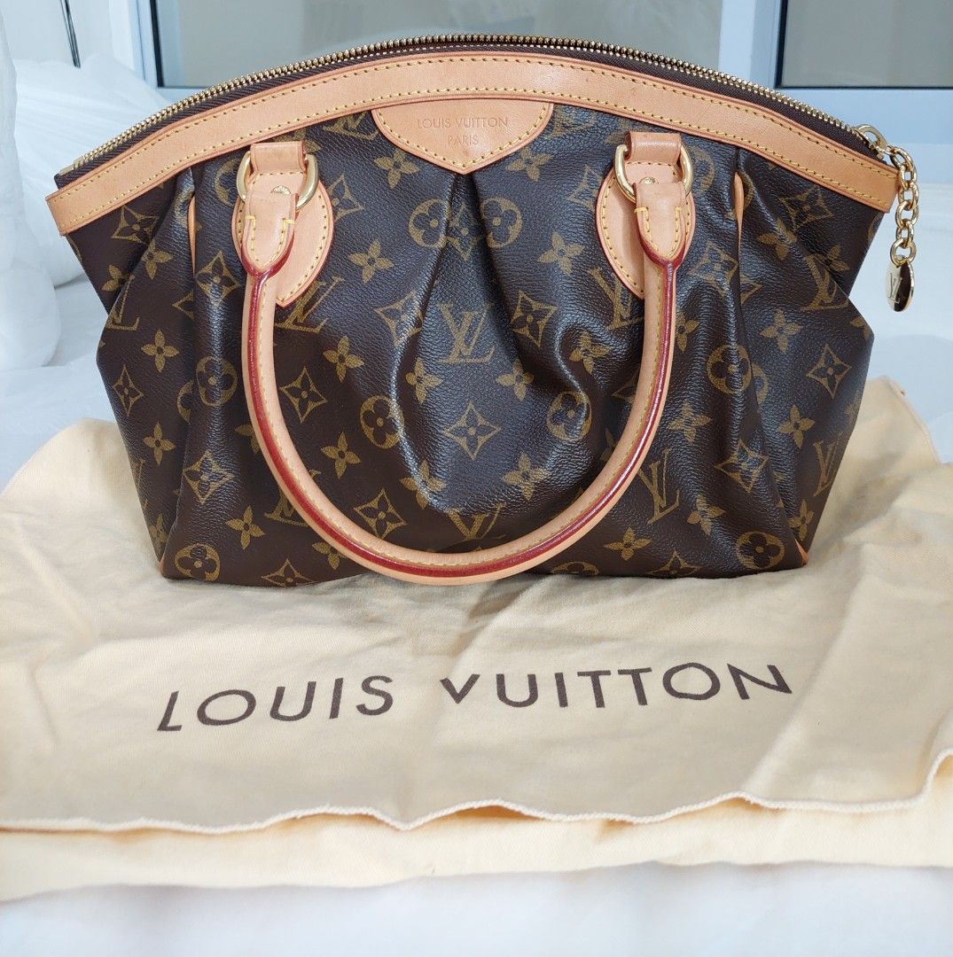 Louis Vuitton Tivoli PM, Luxury, Bags & Wallets on Carousell