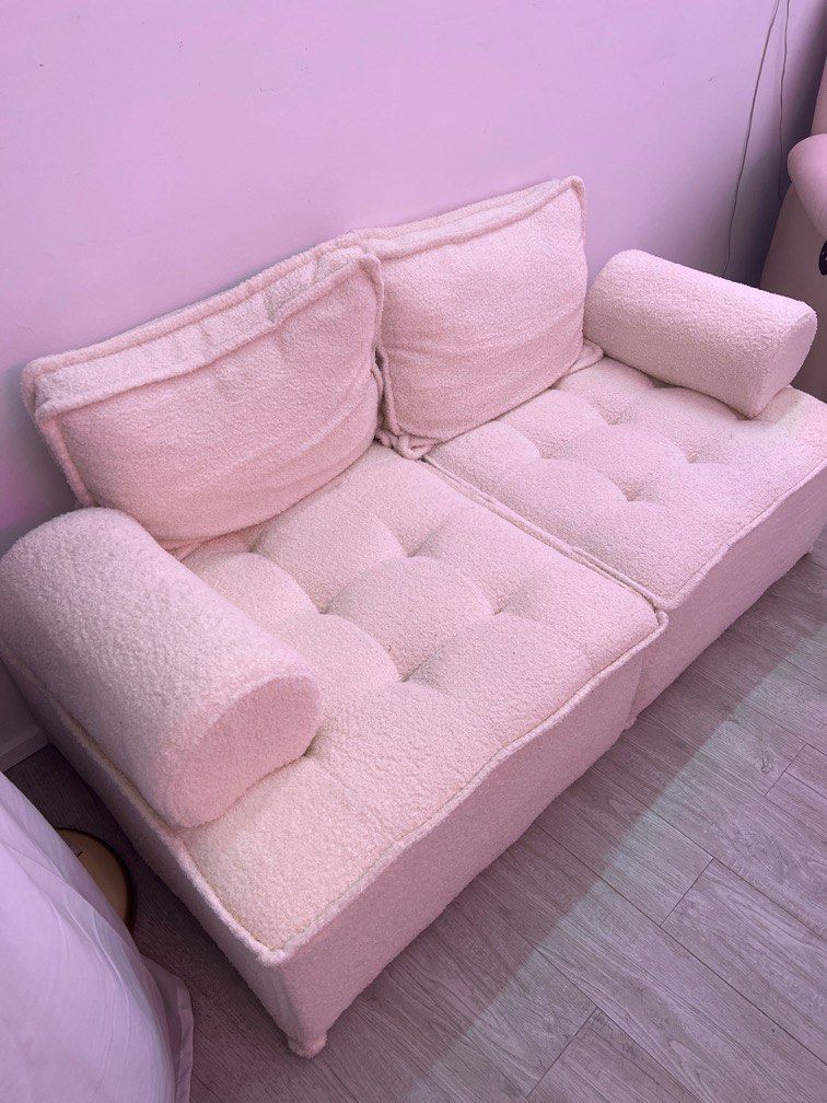 tofu sofa, Furniture & Home Living, Furniture, Sofas on Carousell