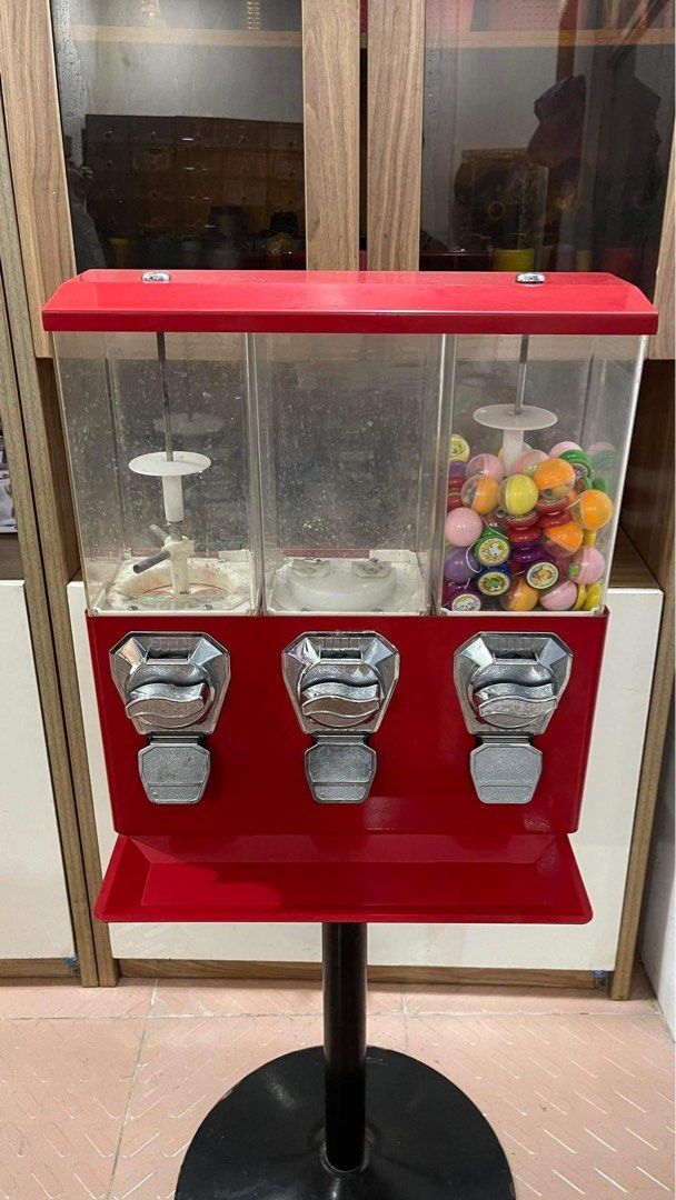 Triple Head Vending Machine on Carousell