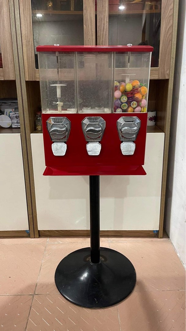 Triple Head Vending Machine on Carousell
