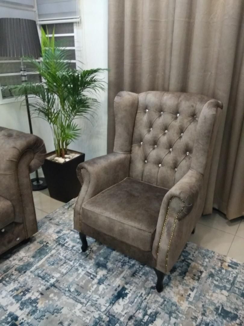 Second hand wing sale chair for sale