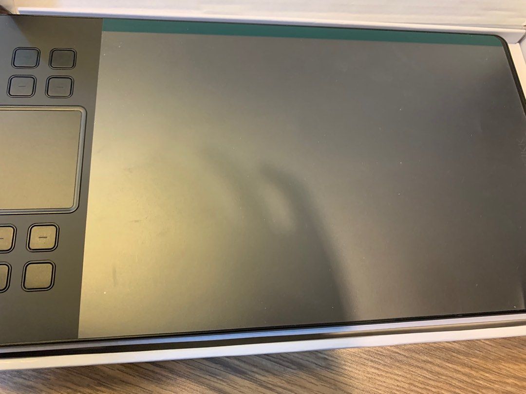 VEIKK A50 graphics drawing tablet (Category: Other Accessories) located in Quezon City. Submitted by pjk2135 (Listing ID 1232197484, Image 3). Description: -Well used. In good condition. -complete set (also with box) Mop : gcash You can pick up at our location or book with LBC, Grab, or lalamove on your account .