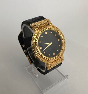 Vintage Gianni Versace Medusa Watch, Luxury, Watches on Carousell