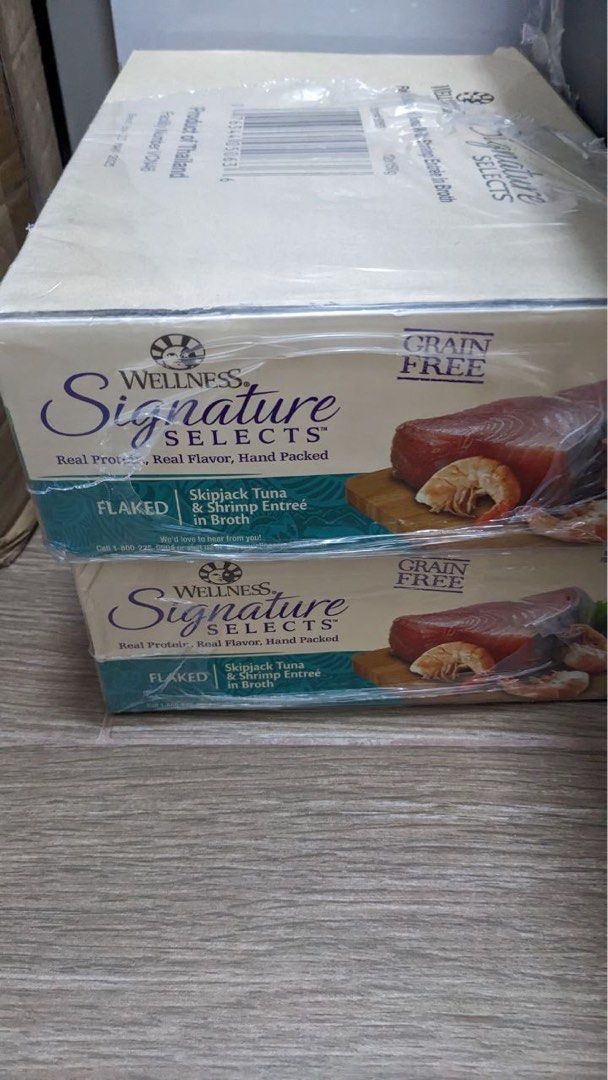 Wellness signature cat food 2 cartons (24 cans) unopened, Pet Supplies