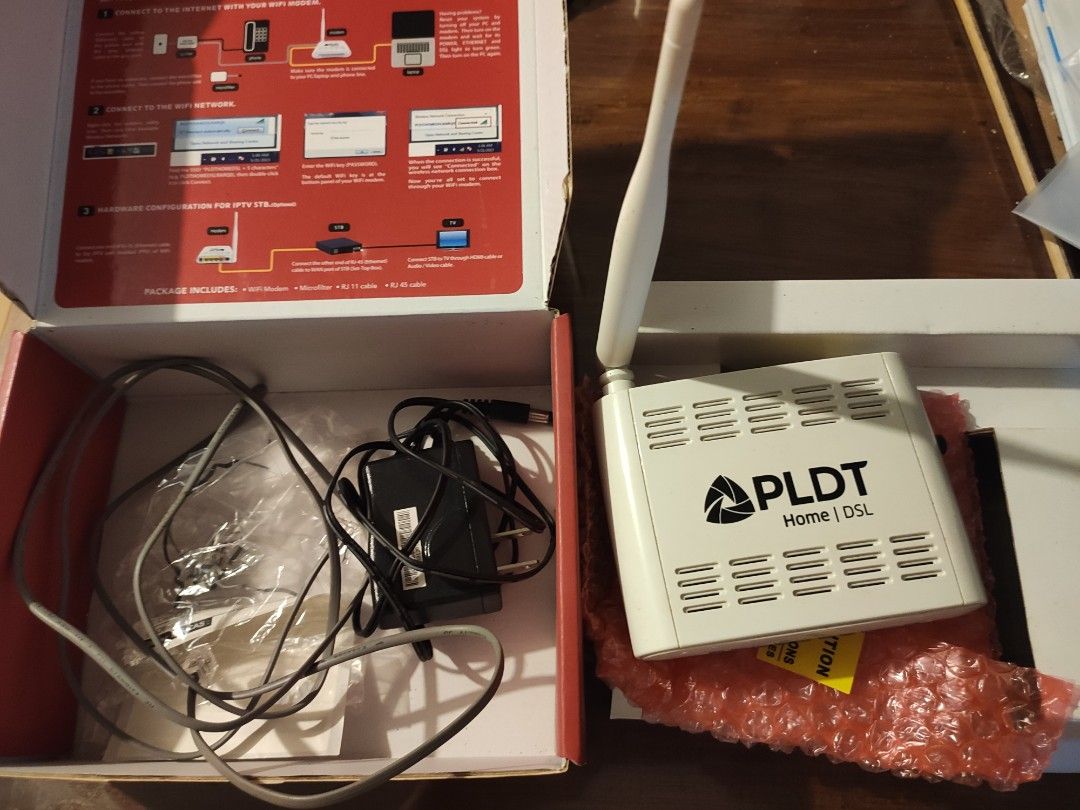 Wifi Modem (Category: Networking) located in Paranaque City. Submitted by daddyu (Listing ID 1232156140, Image 1). Description: PLDT Wifi Modem lightly Used.