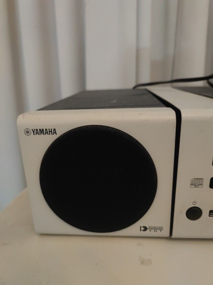 Yamaha CRX 040, Audio, Soundbars, Speakers & Amplifiers on Carousell