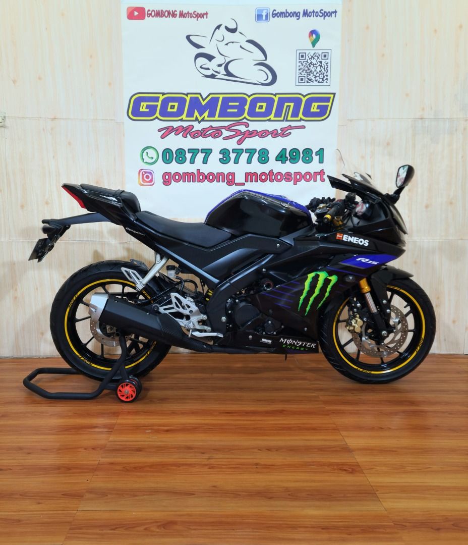 R15 yamaha monster top
