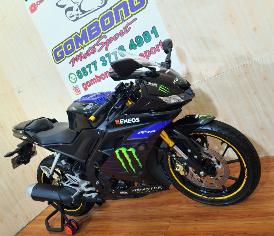 Yamaha r15 online monster energy 2020