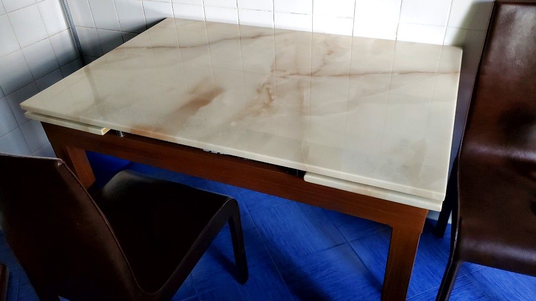 2nd hand Dining Table, Furniture & Home Living, Furniture, Tables & Sets on Carousell