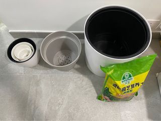 塑膠花盆*5  +6L營養土
