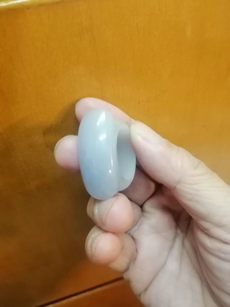 戒指 （分類：復古收藏品）位於 Hong Kong。 由 cmkwok0509 提交（商品編號 1232497866，圖片 9）。簡介： 如上。