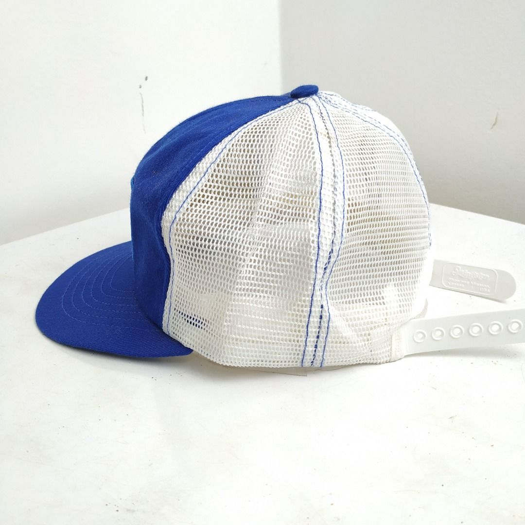 Vintage DAIWA 80s Mesh Trucker Cap Hat Blue FISHING Snapback Rare