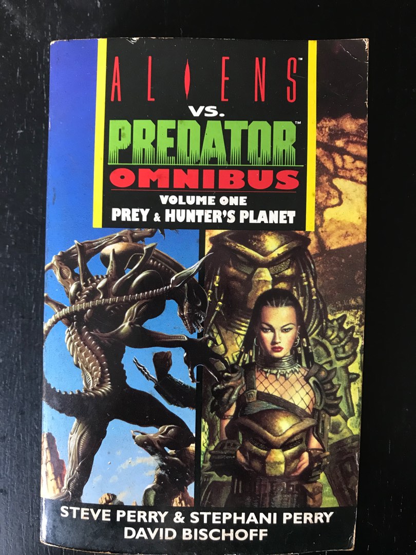 Aliens vs Predator Omnibus vol. 1, Hobbies & Toys, Books & Magazines,  Storybooks on Carousell
